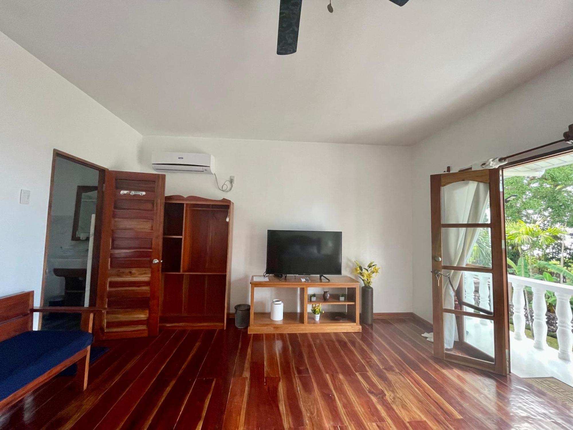 Agoho Resort Mambajao Room photo